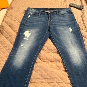 Rock & Republic crop distressed jeans size 12